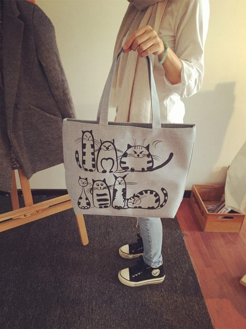 Stylish Cartoon Cat Print Canvas Tote Bag for Women - Ideal for Beach and Shopping